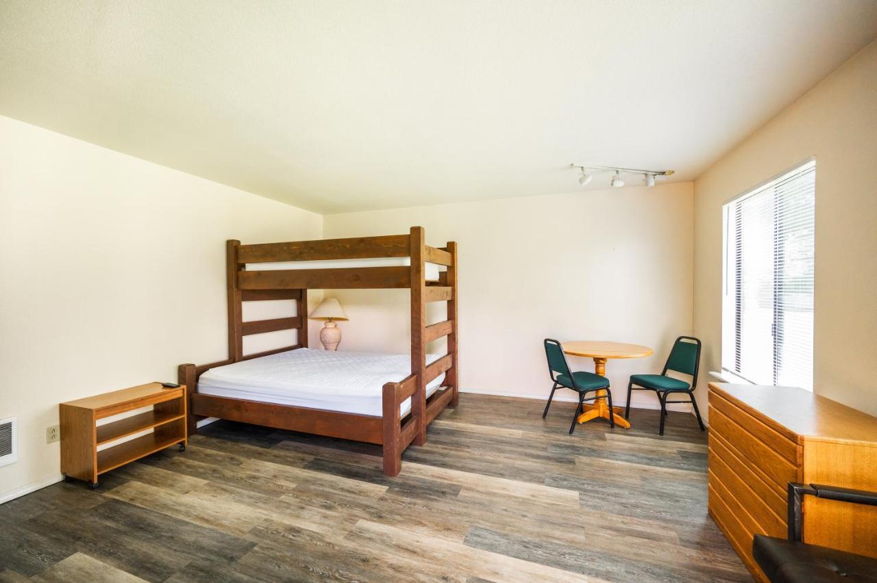 Redwood Meadows Rv Resort Crescent City Ngoại thất bức ảnh